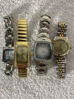 Vintage Ladies Watch Lot of 4 Untested AS IS Wrangler Eternity Fahrenheit Hudson